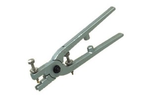 Utensile metti canotti