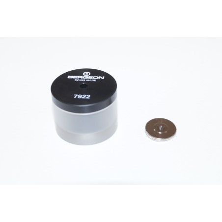 Utensile per chiudere i bariletti