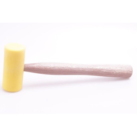 Mazzuola sintetica con manico in legno